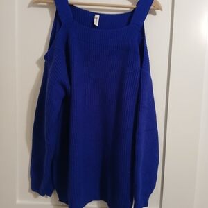 Women's Blue Sweater
